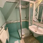 Feher Hattyu Panzio Bed & Breakfast Oroshaza