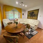 Feher Hattyu Panzio 4* Orosháza