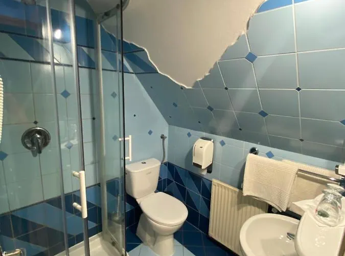 Feher Hattyu Panzio 4*