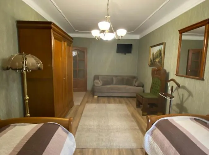 Feher Hattyu Panzio 4* Orosháza